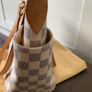 Louis Vuitton Damier Azur Totally PM